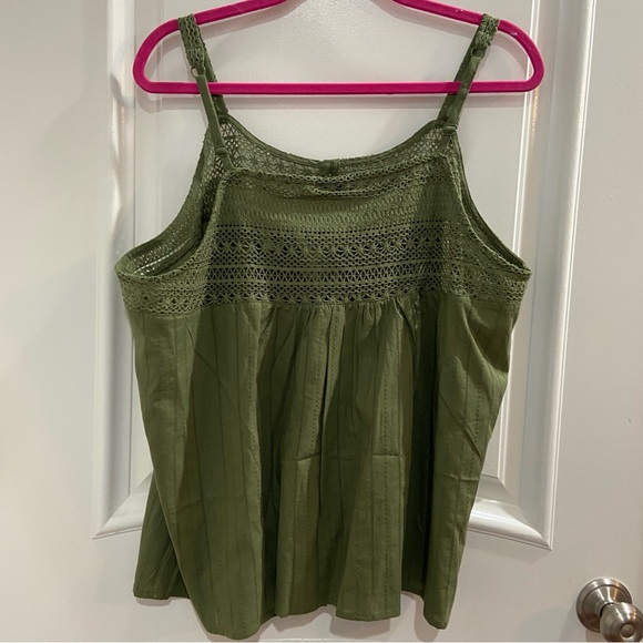 Torrid NWT Plus Size Cotton Button Up Crochet Tank, Olive, Size 1X - Picture 3 of 7